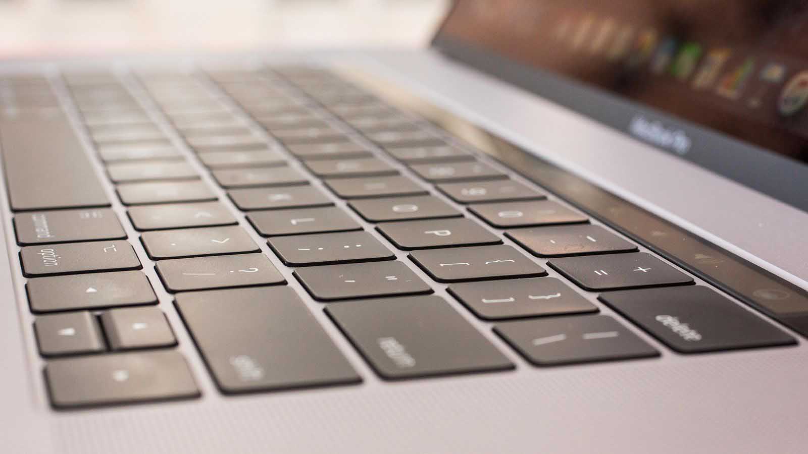 2 ways of showing desktop using keyboard and mouse howto