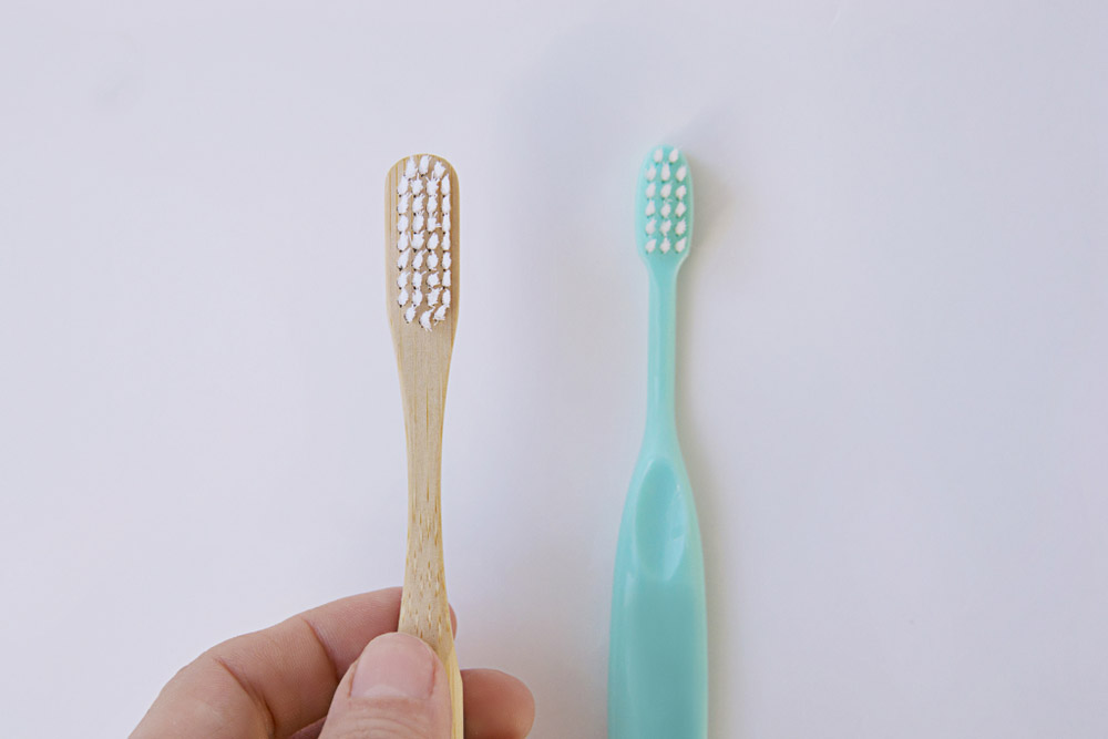 How To Disinfect A Toothbrush Easy Ways To Do It Howto 