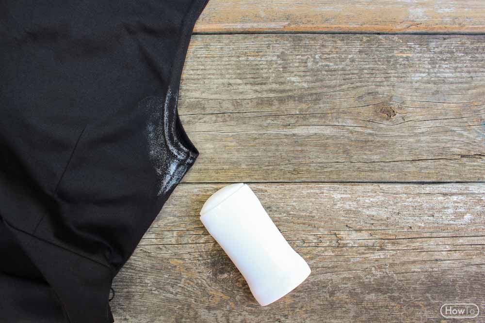 7 Ways to Remove Deodorant Stains from Black Shirts - Howto